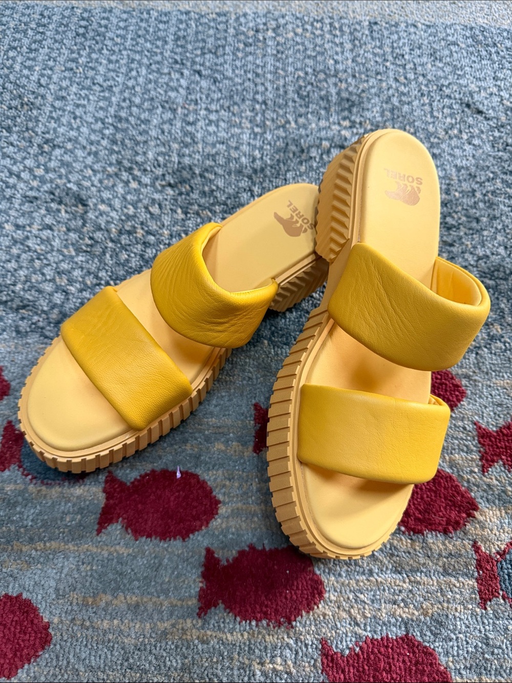 Sorel Kinetic Impact Puffy Slide Sandals Yellow Women’s Size 9.5 NWOB